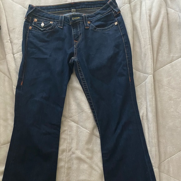 Size 30 true religion jeans , Dark blue , boot cut , & looks new - Picture 2 of 4